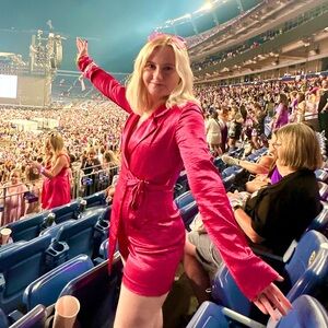 Louna Crinkle Satin Playsuit women’s size 4 in pink